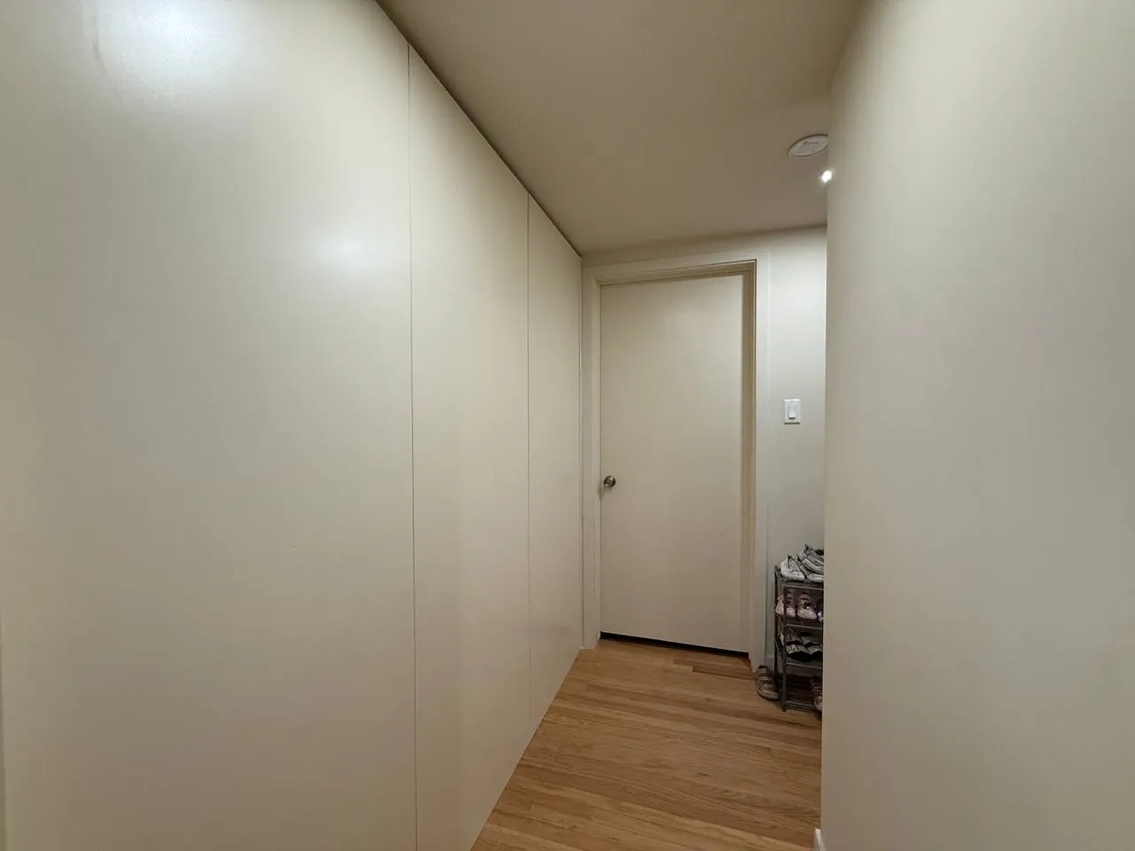 Ganesha Ave. Reach-In Closet in Altadena, CA by MONO CLOSETS — photo 3