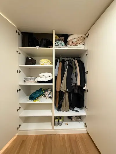 Ganesha Ave. Reach-In Closet in Altadena, CA by MONO CLOSETS — photo 12